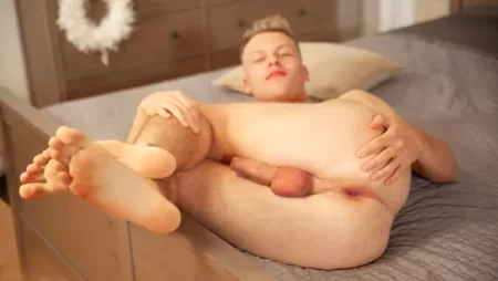 William Higgins - Uwe Weber – HELPING HAND